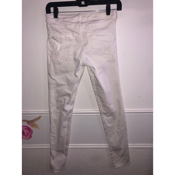 Jeans - Picture 2 of 3